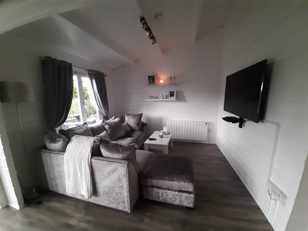 Mullingar 70MM  Log Cabin Cottage Prefab Affordable House 28' x 26' (728 SQ FT)